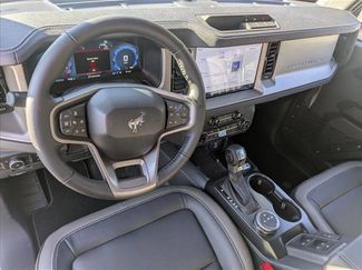 New 2025 Ford Bronco Outer Banks video 3