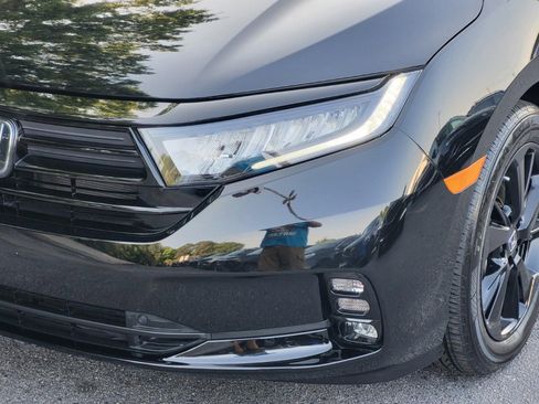 Certified 2023 Honda Odyssey Sport image 8