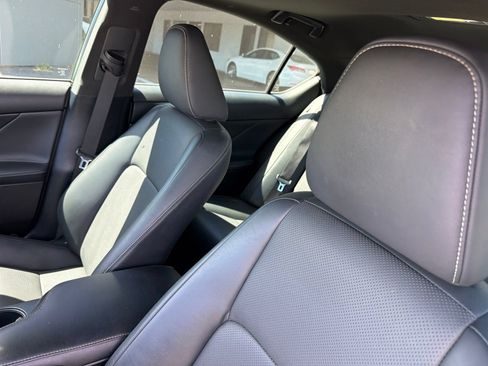 Used 2023 Lexus IS 300 w/ Comfort Package RWD image 7