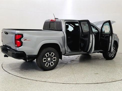 New 2026 Chevrolet Colorado Z71 w/ Technology Package AWD/4WD image 12