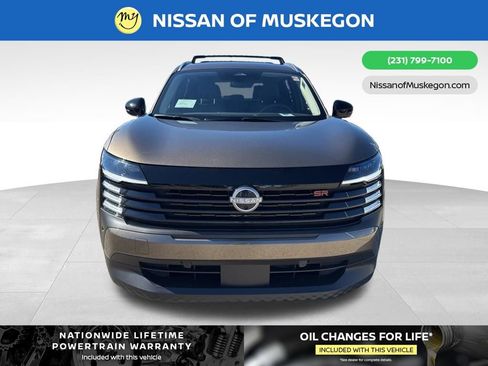 New 2026 Nissan Kicks SR w/ Cold Weather Package image 2