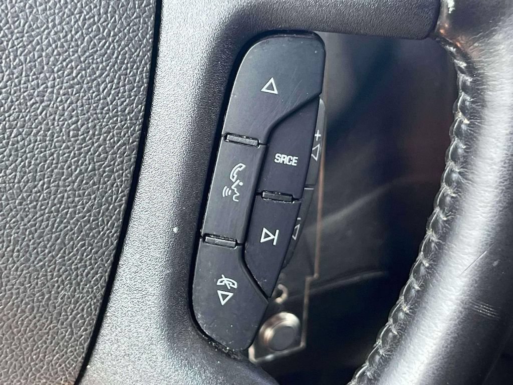 Used 2022 Chevrolet Express 2500 w/ Driver Convenience Package RWD image 19