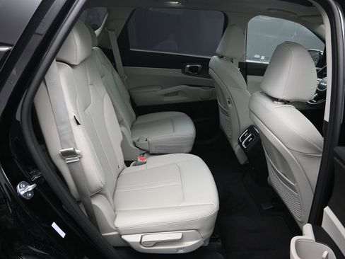 New 2025 Kia Sorento X-Line EX AWD/4WD image 39