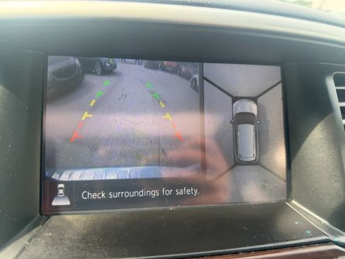 Used 2015 Nissan Pathfinder SL w/ SL Premium Package FWD image 18