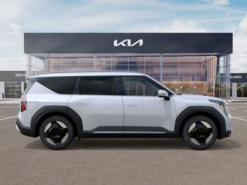 New 2026 Kia EV9 Wind AWD/4WD image 7
