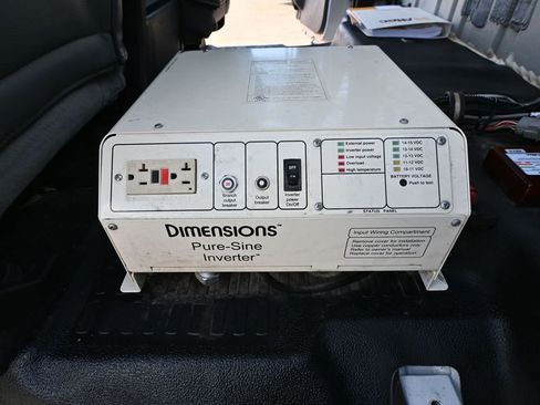 Used 2012 Ford F550 4x4 SuperCab Super Duty w/ Payload Upgrade Pkg image 40