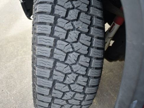 Used 2020 Chevrolet Silverado 2500 LTZ image 18