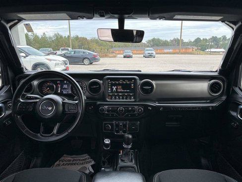 Certified 2021 Jeep Wrangler Unlimited Sport image 38