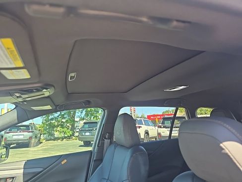 Used 2025 Subaru Outback Wilderness AWD/4WD image 13