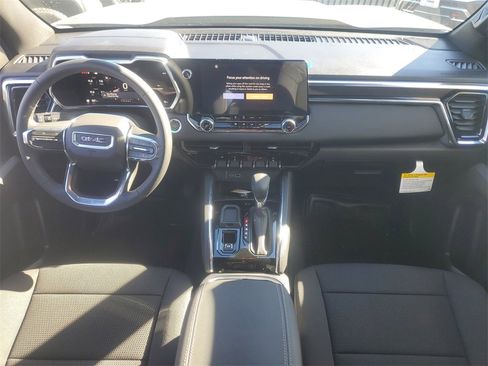 New 2026 GMC Canyon Elevation image 7
