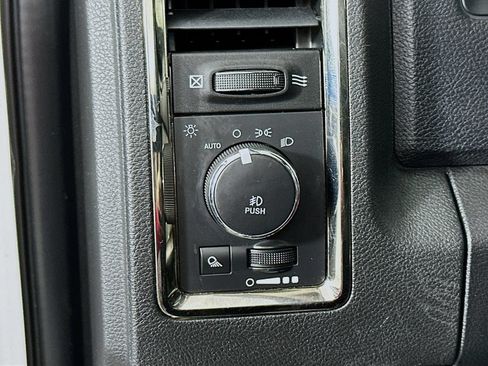 Used 2017 RAM 1500 Sport AWD/4WD image 11