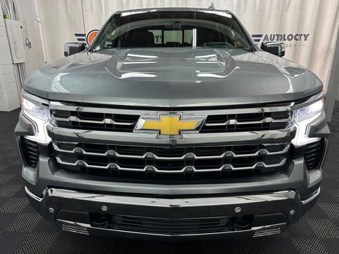 Used 2026 Chevrolet Silverado 1500 LTZ w/ LTZ Premium Package AWD/4WD image 4