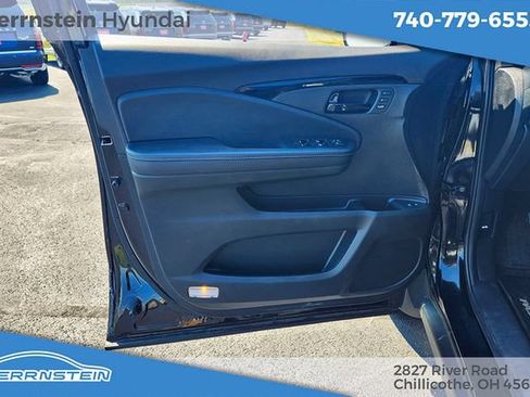 Used 2023 Honda Passport Elite image 14