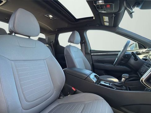 Used 2024 Hyundai Santa Cruz SEL w/ Activity Package image 15