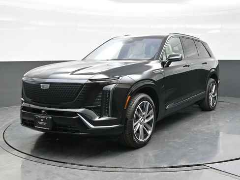 New 2026 Cadillac Vistiq Sport AWD/4WD image 2