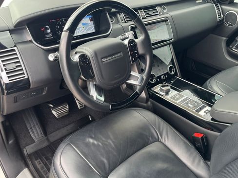 Used 2021 Land Rover Range Rover Autobiography Fifty Edition image 4