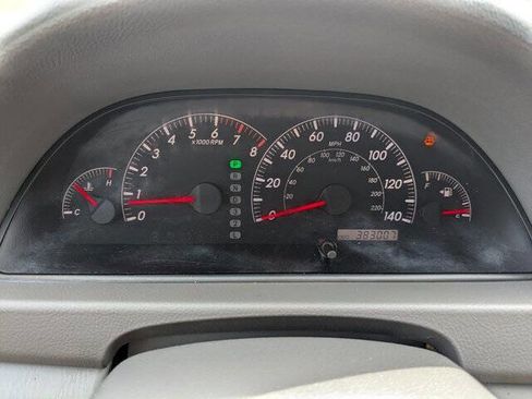 Used 2005 Toyota Camry V6 image 20