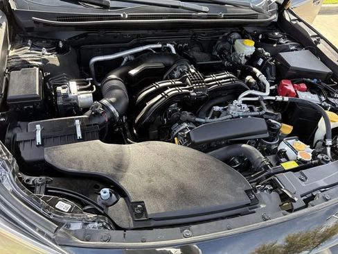 Used 2025 Subaru Outback Premium image 20