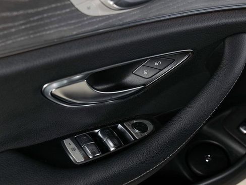 Used 2021 Mercedes-Benz E 450 4MATIC All-Terrain Wagon image 31