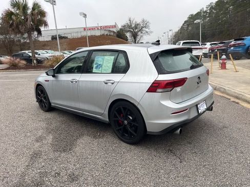Used 2024 Volkswagen GTI SE FWD image 35