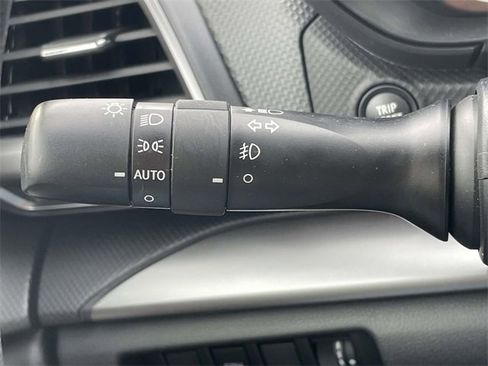 Used 2023 Subaru Forester Premium image 33