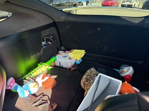 Used 2024 Tesla Model X Base image 18