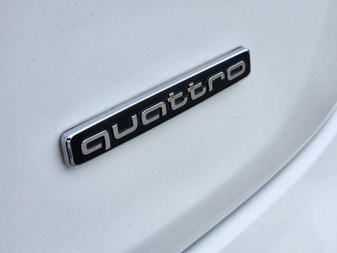 Used 2018 Audi Q5 2.0T Premium Plus w/ Premium Plus Package image 29