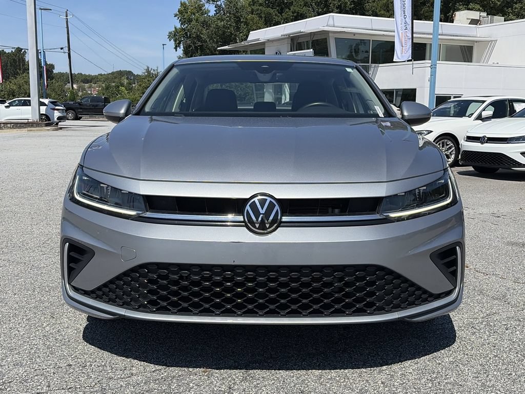 Used 2025 Volkswagen Jetta SE FWD image 26