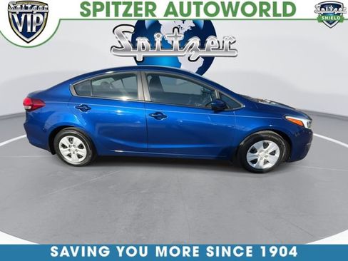 Used 2017 Kia Forte LX image 10