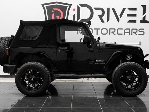 Used 2014 Jeep Wrangler Sport w/ Quick Order Package 24S image 10