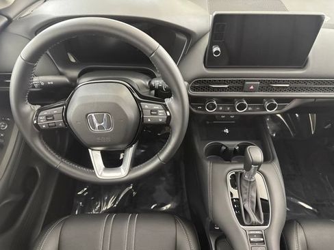 Certified 2026 Honda HR-V EX-L image 28