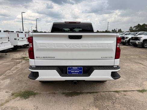 New 2026 Chevrolet Silverado 1500 Custom RWD image 3