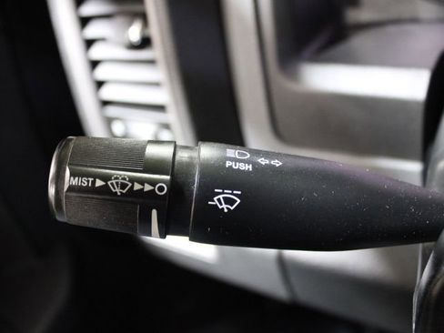 Used 2014 RAM 1500 Express image 32