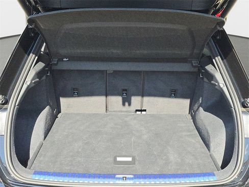 Certified 2025 Audi Q3 2.0T Premium w/ Convenience Package image 12