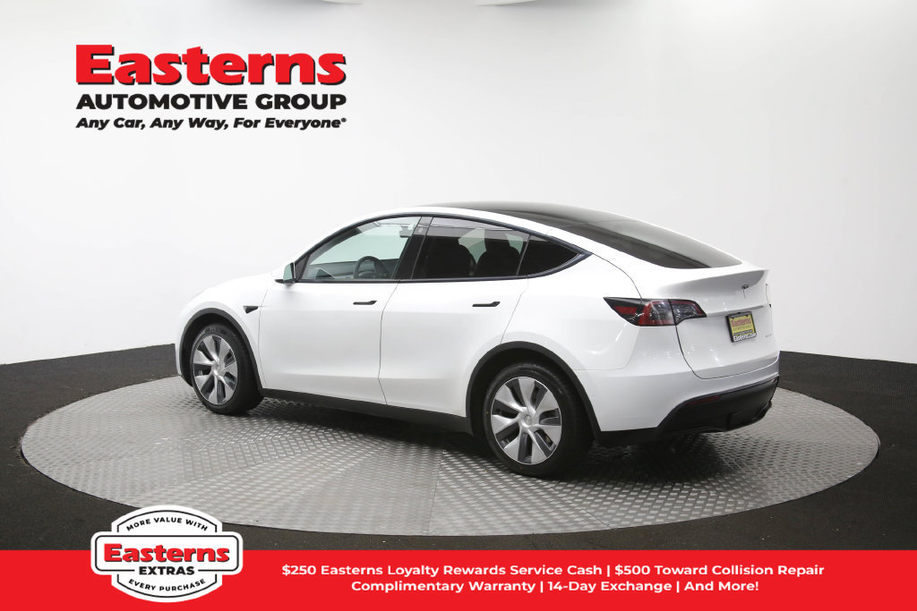 Used 2022 Tesla Model Y Long Range AWD/4WD image 61