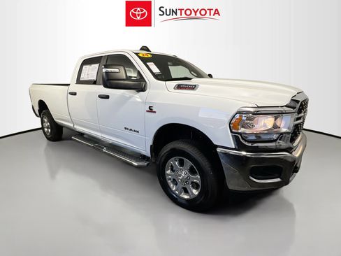 Used 2024 RAM 3500 Big Horn AWD/4WD image 1