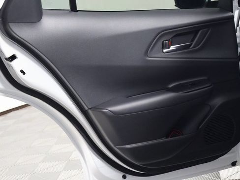 Used 2023 Toyota Prius Prime FWD image 13