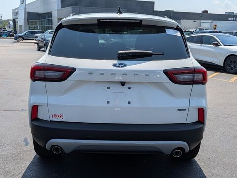 New 2025 Ford Escape SE w/ PHEV Premium Package image 5