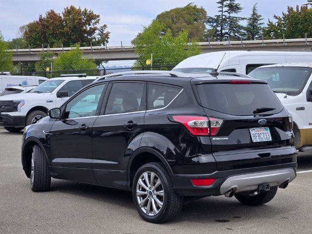 Used 2018 Ford Escape Titanium AWD/4WD image 4