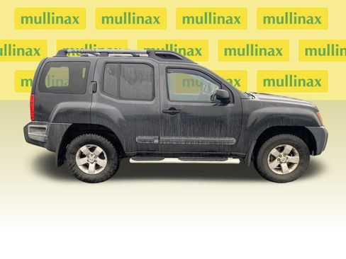 Used 2012 Nissan Xterra S w/ Value Package image 2