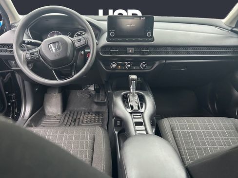 Used 2025 Honda HR-V LX image 10