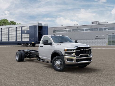 New 2026 RAM 5500 Tradesman w/ Chrome Appearance Group RWD image 5