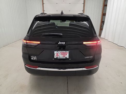 Used 2025 Jeep Grand Cherokee Limited w/ Trailer Tow Package image 4