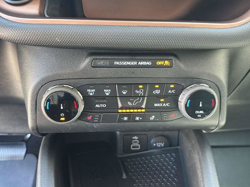Certified 2023 Ford Bronco Sport Outer Banks w/ Tech Package AWD/4WD image 17