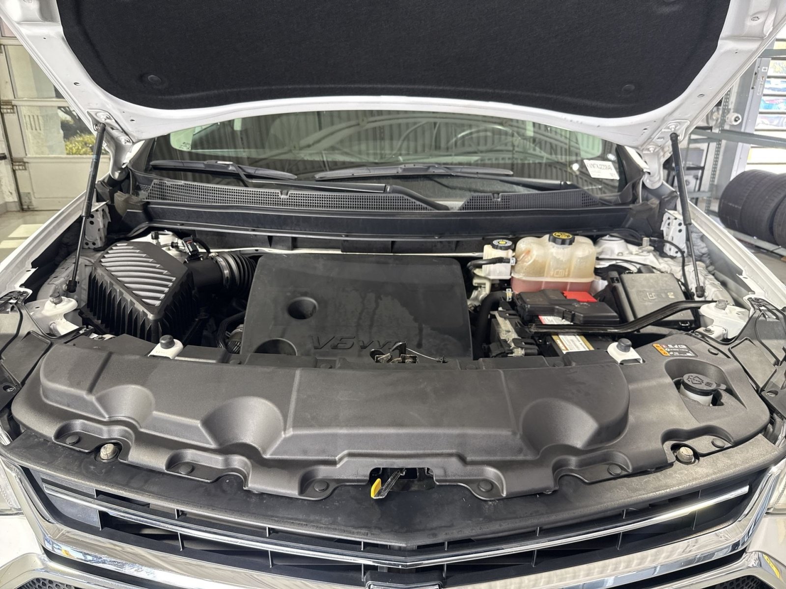 Used 2019 Chevrolet Traverse LT FWD image 29