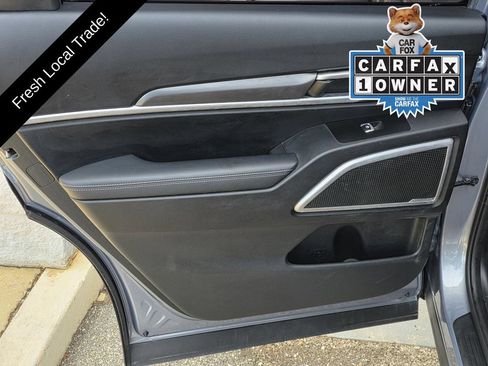 Used 2024 Kia Telluride S w/ S Sunroof Package FWD image 35