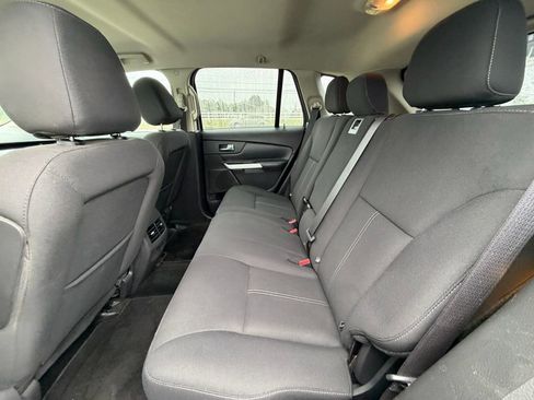 Used 2013 Ford Edge SE FWD image 15