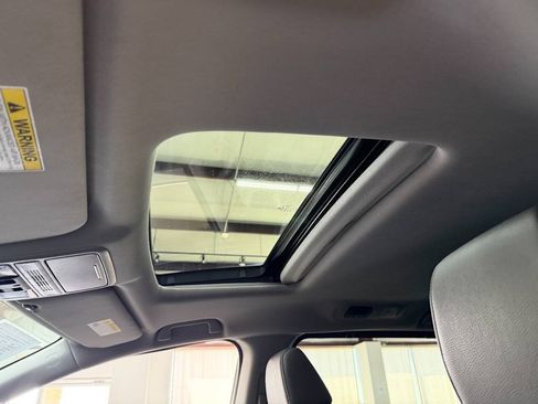 Used 2018 Honda Odyssey EX-L image 28