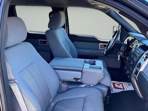 Used 2011 Ford F150 XLT w/ XLT Chrome Pkg image 28