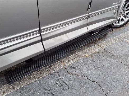 Used 2020 GMC Savana 2500 w/ Enhanced Convenience Package image 28